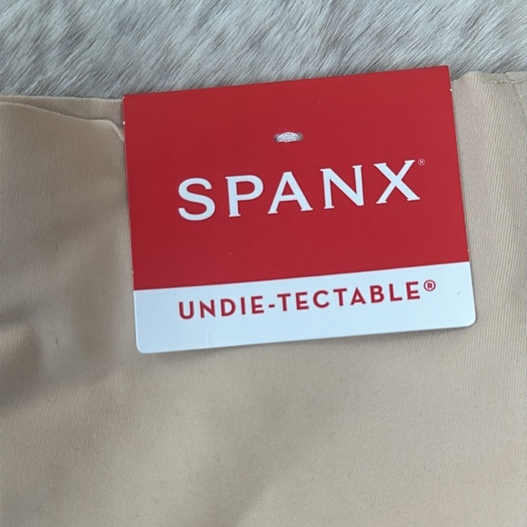 SPANX | Undie-tectable® Smoothing Thong, Soft Nude, Size S, NWT - Picture 3 of 12